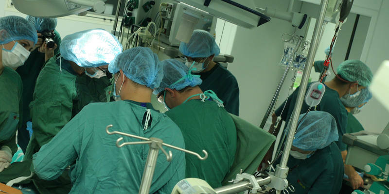 Operation med en cyste