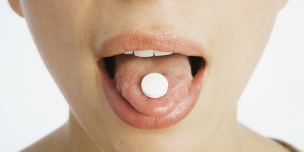 Buccal er som å ta glycin, tabletter og andre medisiner