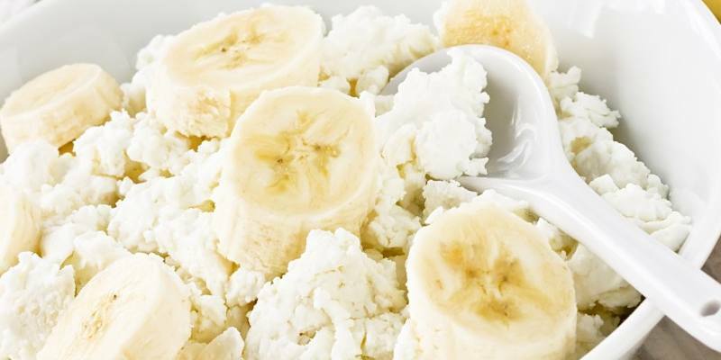 cottage cheese with banana