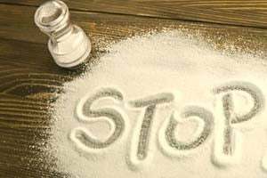 Udelukkelse af salt fra kosten