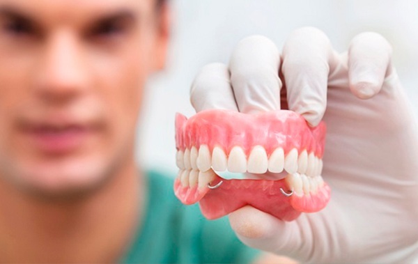 Dentures on suckers. Types, price, reviews, care rules