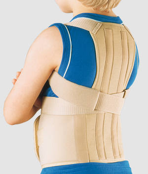 Kyphos av thoracal ryggraden, behandling og gymnastikk