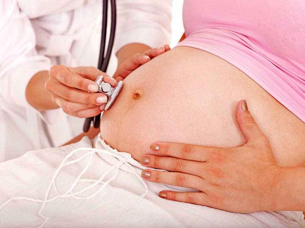 Höger sida gör ont i underlivet under graviditeten