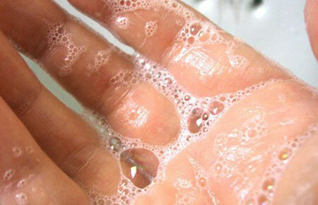 Treatment of dry eczema on the hands and feet