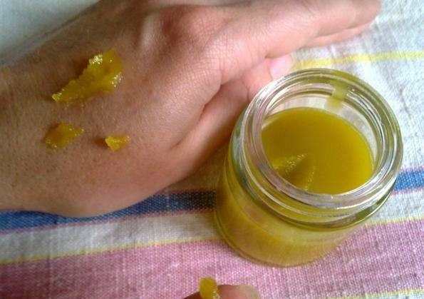 Ointments with propolis