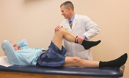Behandlung von Ruptur von Bändern des Kniegelenks