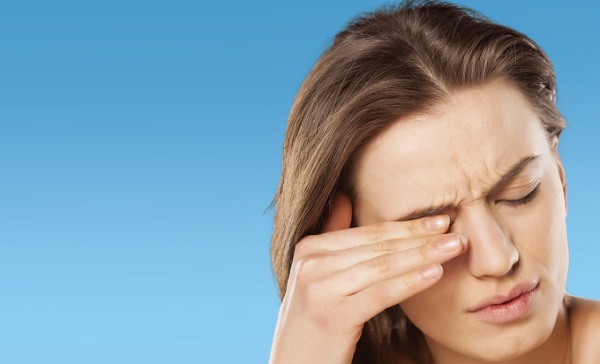 Eyes itch in the corners near the bridge of the nose, turn red, stuffy nose. Reasons, treatment, what it means