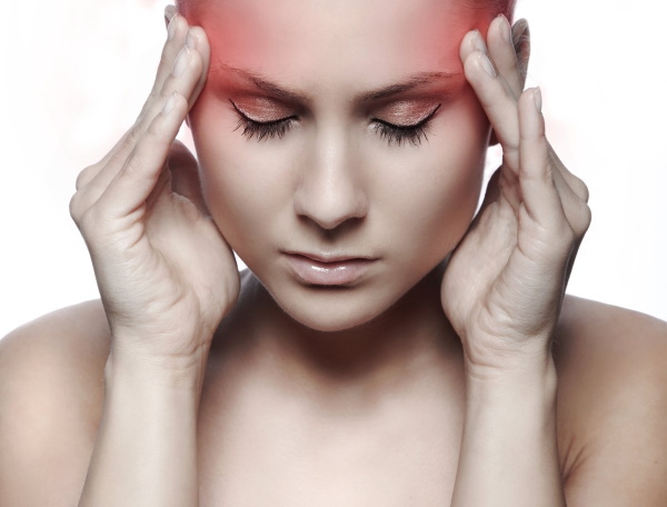 Drętwienie języka. Przyczyny u kobiet bóle głowy, ciśnienie, przyjmowanie pokarmów, alkohol