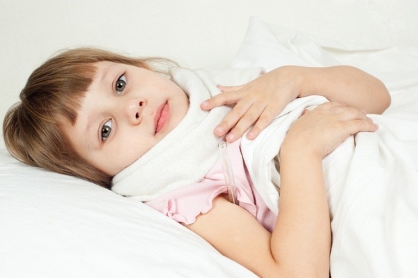 Nasofaringitis en niños. Síntomas y tratamiento, ¿qué es?