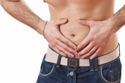 What does inguinal hernia look like in men and how to define it?