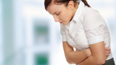 Smerte i magen etter å ha spist: grunner, behandling