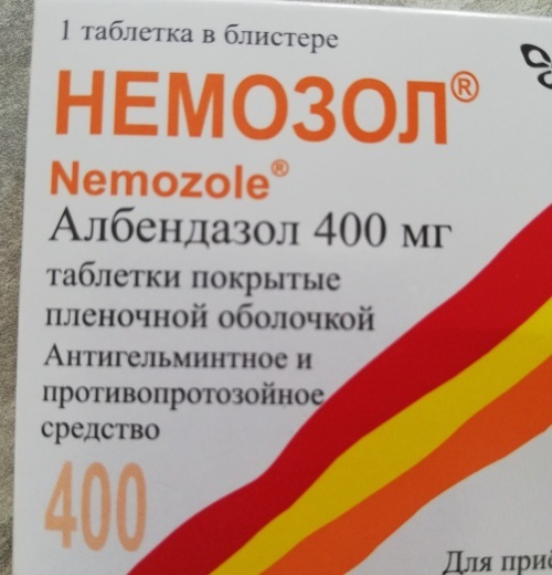 Nemozole -tabletit aikuisille. Käyttöohjeet, arvostelut