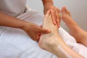 wrijven voeten artritis