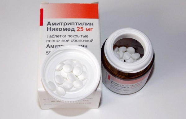 Amitriptilina. Instrucciones para el uso de un antidepresivo, revisiones de pacientes, efectos secundarios, precio.