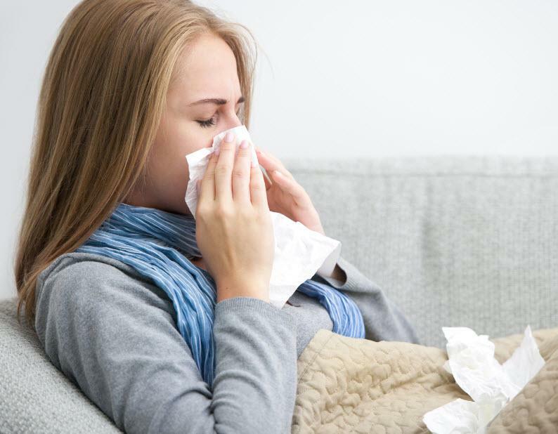 Con il raffreddore, diventa ancora più difficile respirare