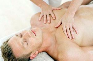 massagem no peito