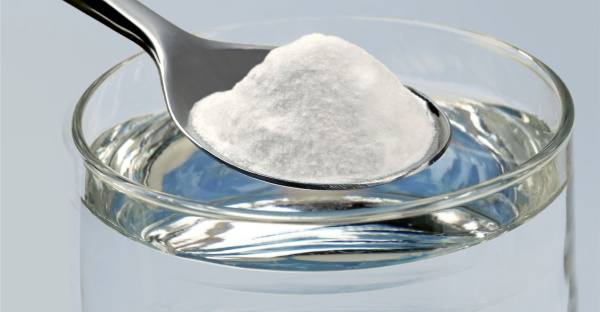Prepare a hypertonic salt solution at home