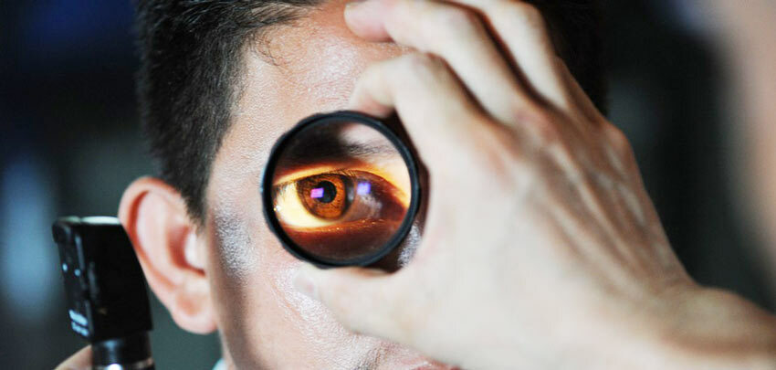 Diagnosis - medium degree myopia