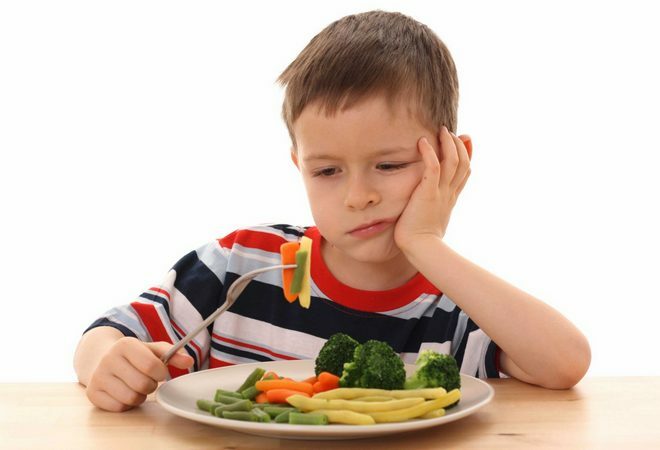 Dieta para gastrite para as crianças: como se sentar, você pode comer, o que para alimentar uma criança de 10 anos