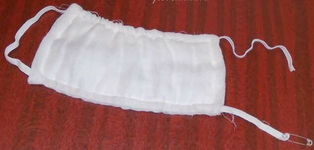 Hoofdband van katoengaas gemaakt van stof met een elastische band. Hoe te maken