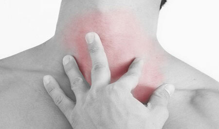 Symptoms of purulent sore throat