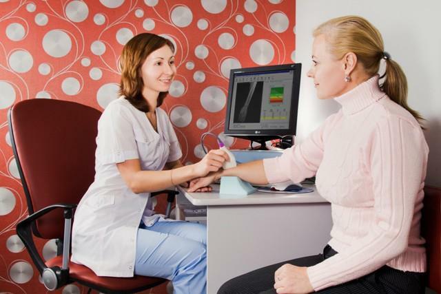 Ultraschall in der Qualität der Osteoporosediagnose