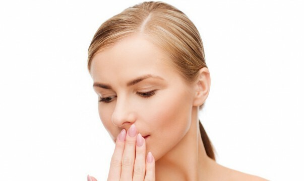 Zašto miriše aceton iz usta?