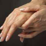 poliartrita mână