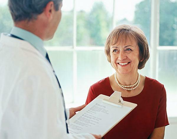Start behandling etter å ha konsultert en spesialist