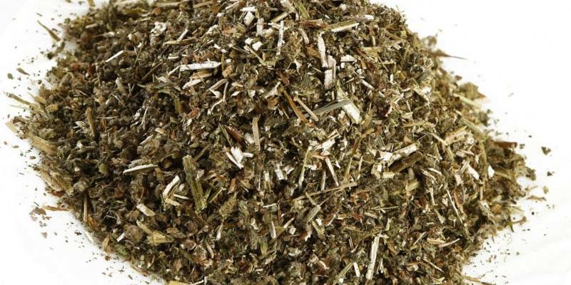 How does a motherwort helps with pressure - raises or lowers?