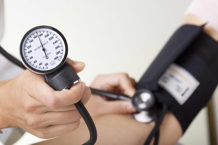 How to quickly lower blood pressure in adults, the elderly, children, folk remedies, medications and without pills