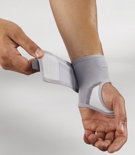 Splints on wrist joint after removal of gypsum styloid fracture, ligament protection. Prices, reviews