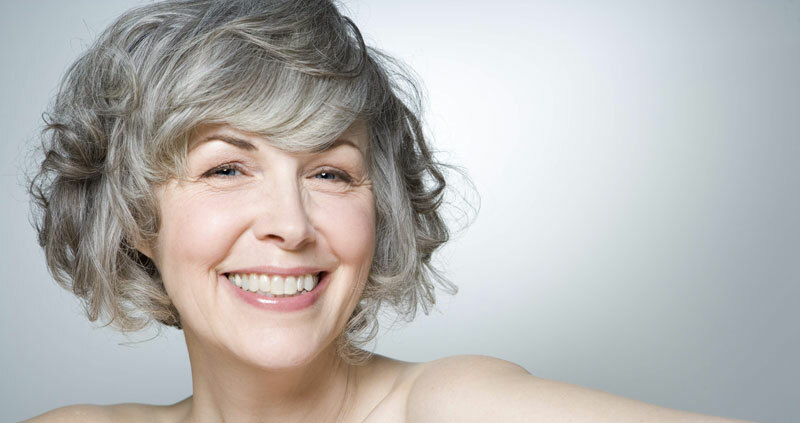 Kvinna håravfall efter 50 år