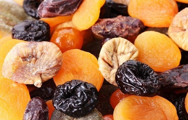Damascos secos com gastrite: frutas secas, passas, ameixas, compota de fruta