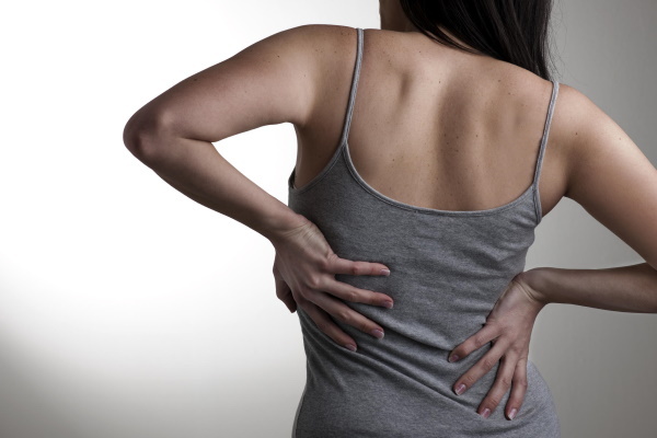 Pinched nerve in the lower back. Symptoms in women, treatment