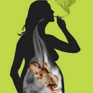 dohányzó anya