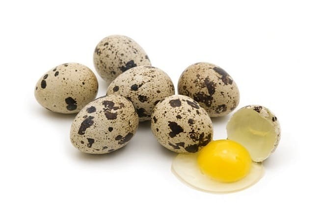 Ovos com gastrite: codorniz, crus, cozidos, ovos mexidos