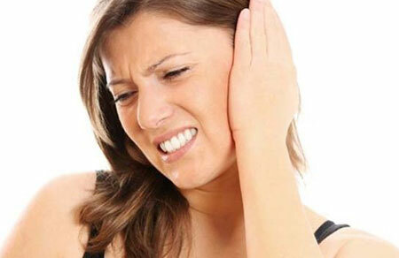 Symptoms of otitis in adults