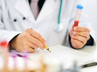 Pregătirea testelor de sânge pentru analiza biochimică