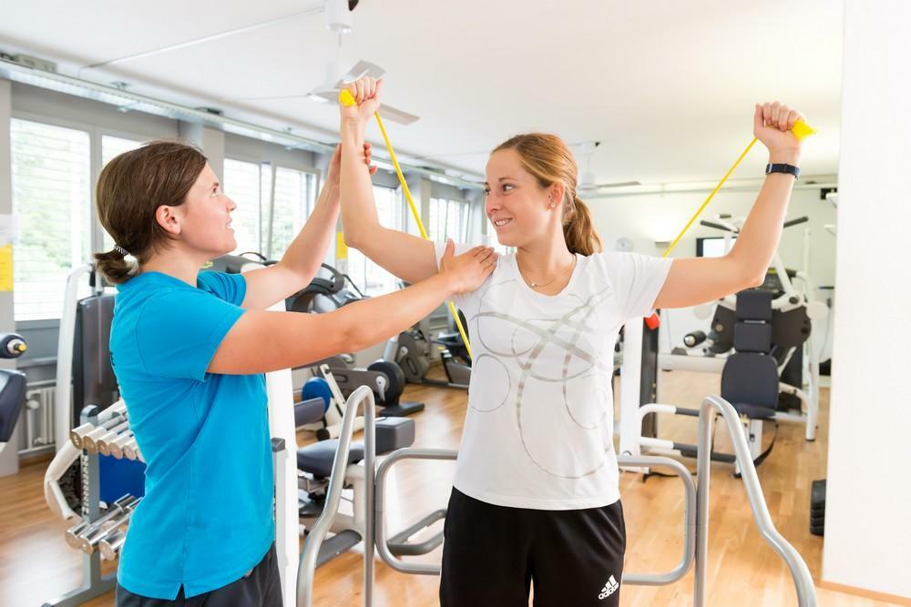 Terapeutisk gymnastikk er en effektiv teknikk for skoliose