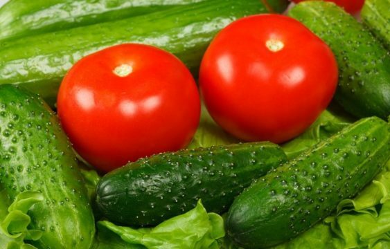Tomatoes and cucumbers in pancreatitis