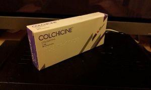 Colchicin for gigt