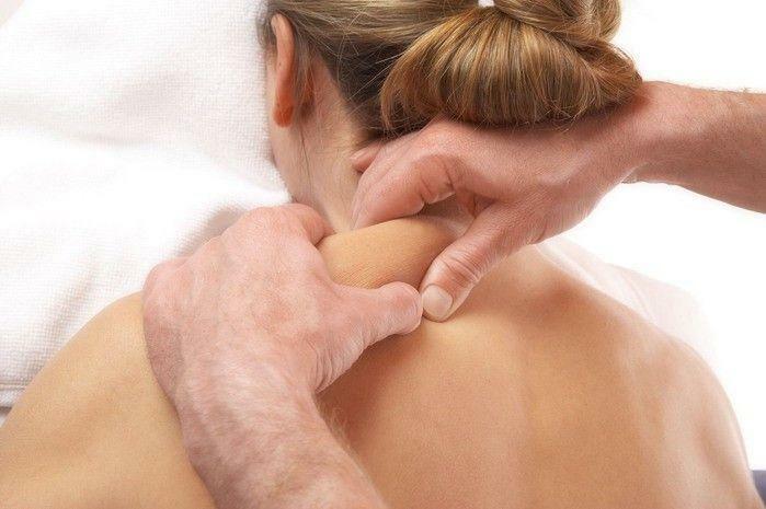 In the photo, a therapeutic massage of the cervical region and the collar zone