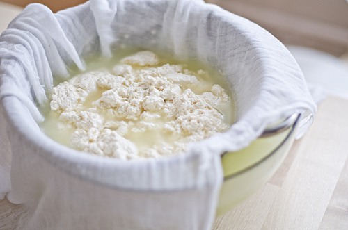 Is it possible to eat cottage cheese with pancreatitis