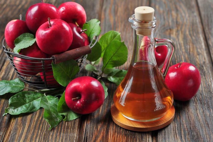 Apple vinegar can relieve the nevus for a week