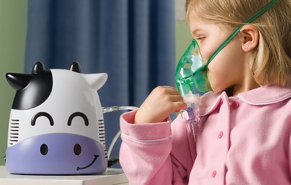Vilistav hingamine palavikuta lapsel koos köhaga. Ravi