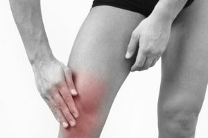 articulație genunchi inflamată