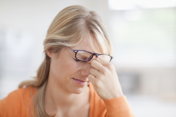 Hypofyse prolaktinom. Symptomer hos kvinder, mænd, årsager, behandling