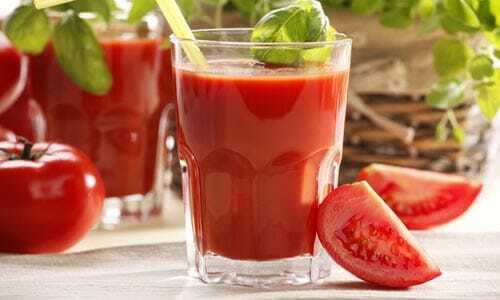 Than juice from a tomato is useful for a man's organism