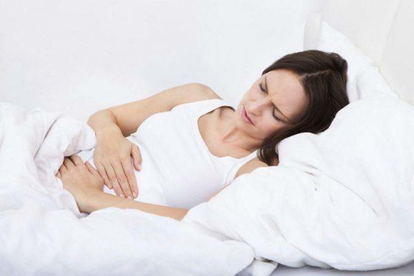 Causes of endometriosis in women